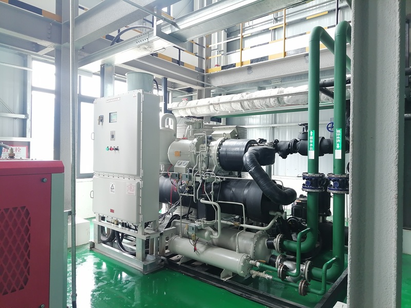 冷水機(jī)出現(xiàn)排氣報警如何解決？